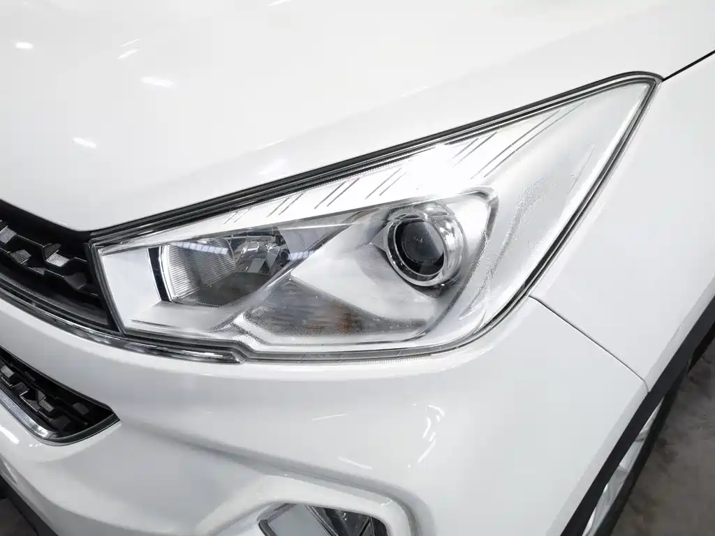 Wuling Motors Wuling Hongguang S3 2018 2018 1.5T Manual Luxury China V