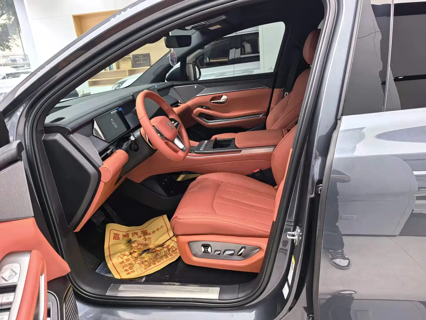 BYD Tang L 2025 EV 600KM AWD LiDAR Flagship фото 3