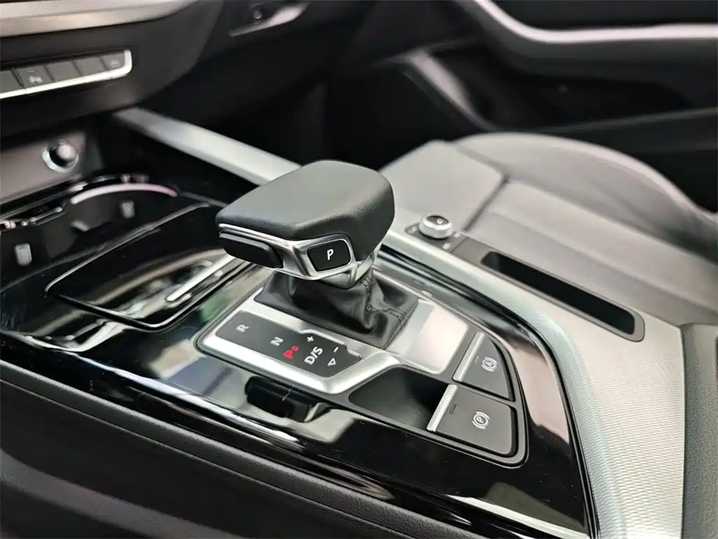 Audi A5 (Import) 2024 Coupe 40 TFSI Fashion Dynamic фото 13