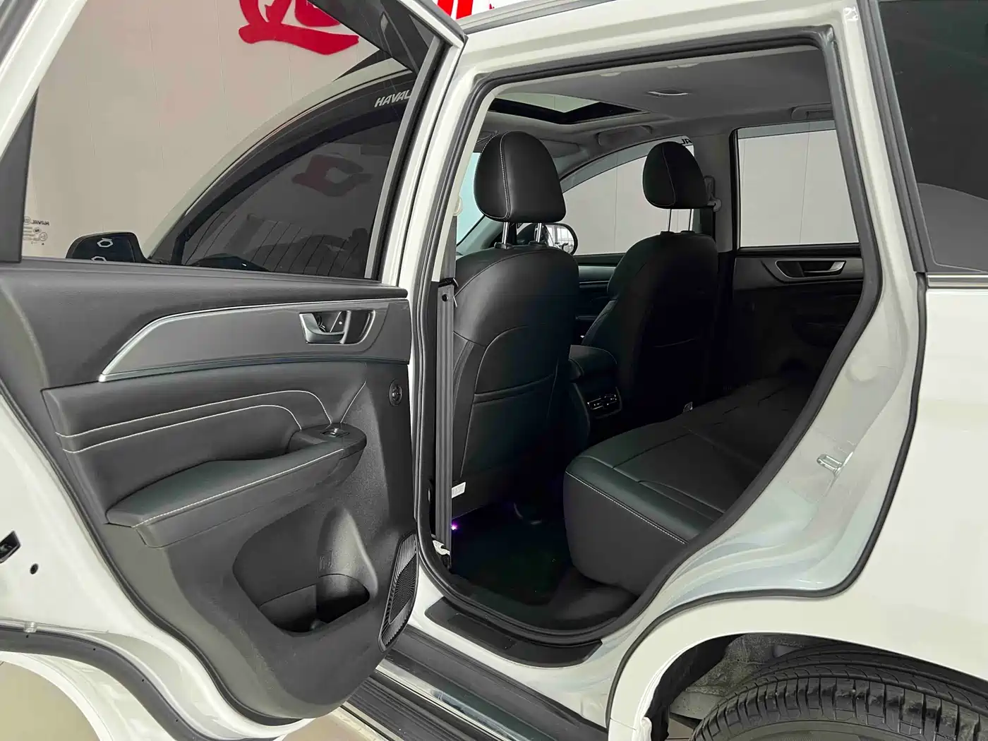 Haval M6 2021 PLUS 1.5T DCT Luxury Smart Connect фото 15