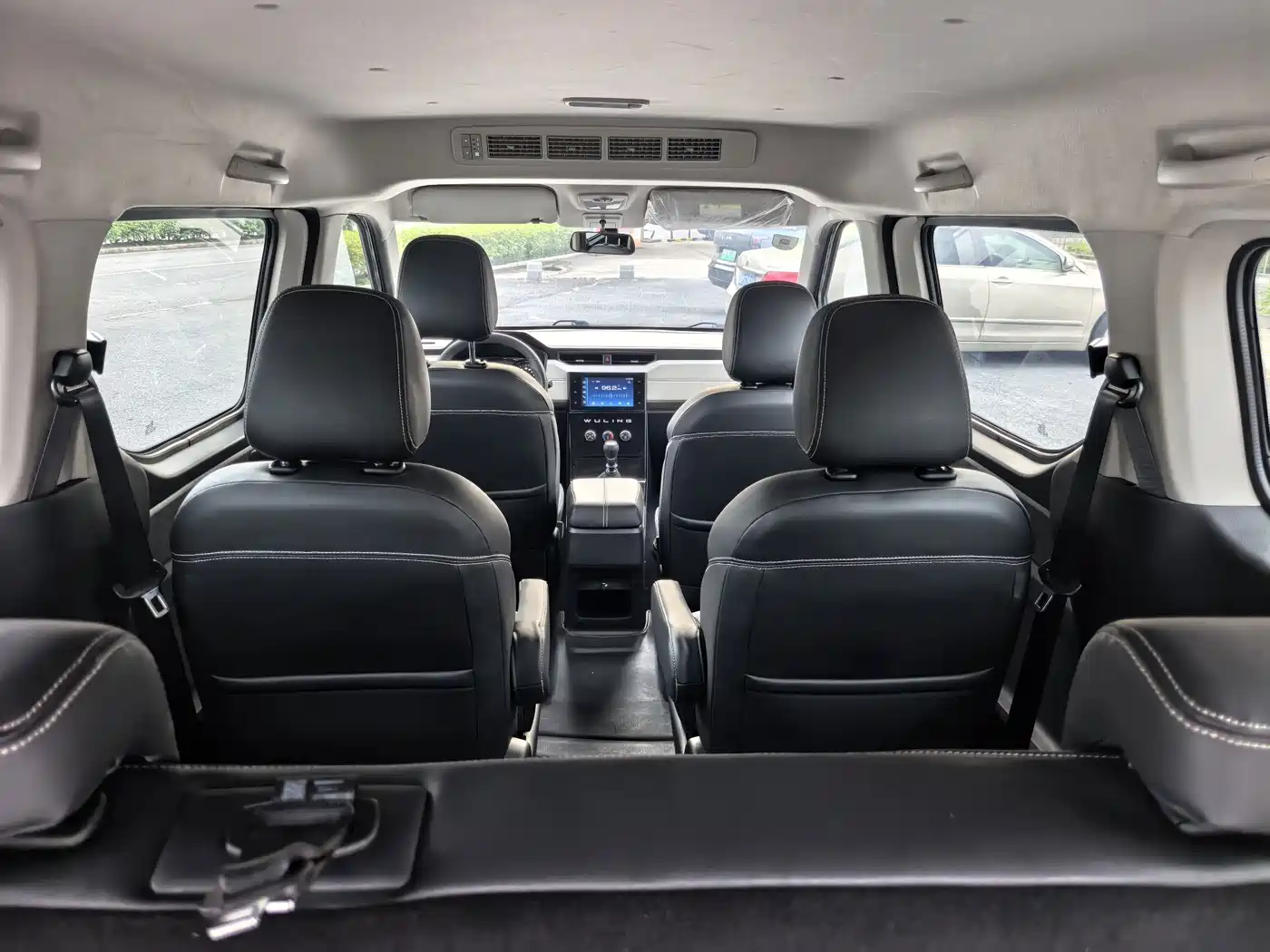 Wuling Motors Wuling Journey 2022 2021 1.5T Manual Luxury Edition