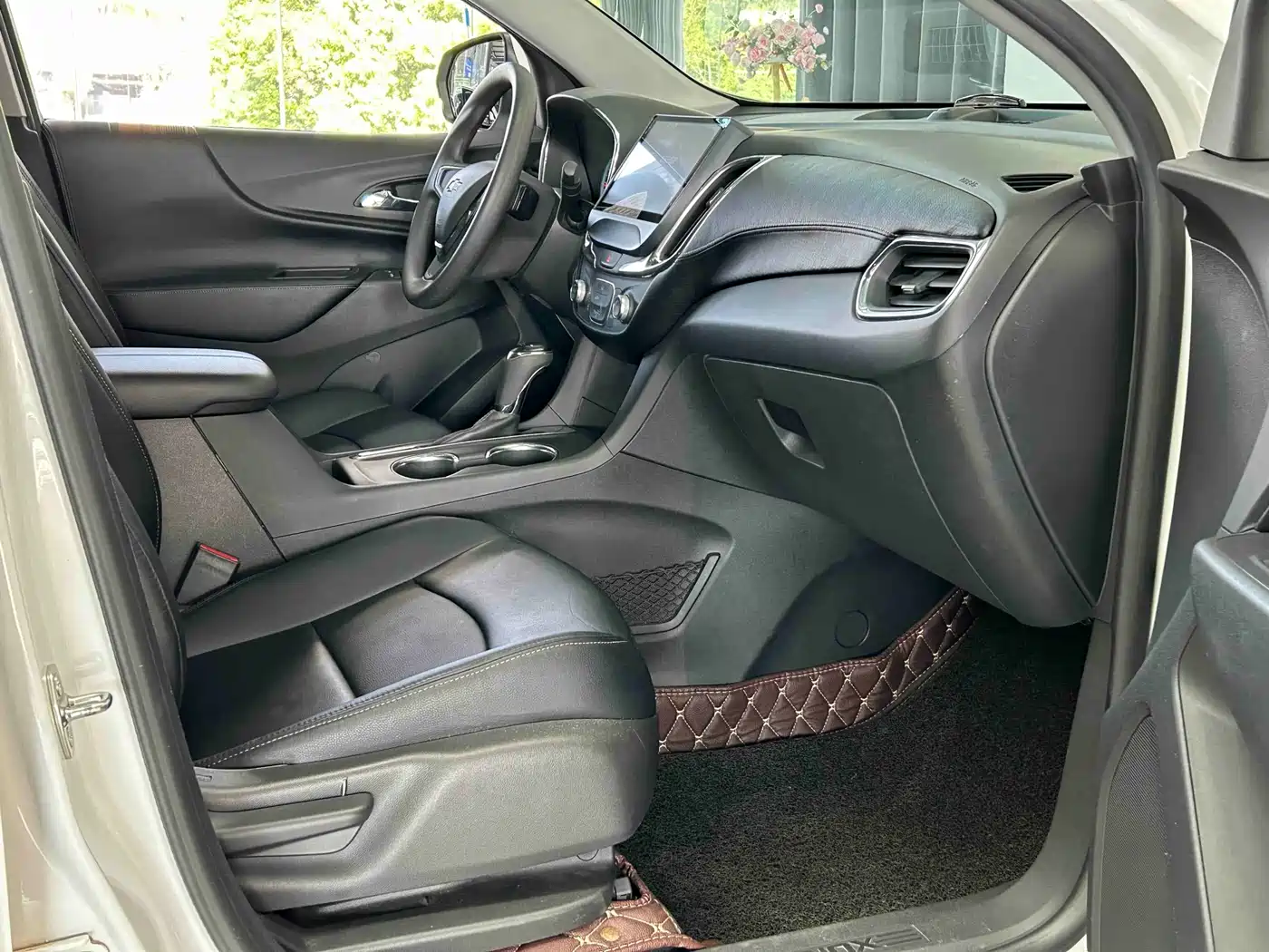 Chevrolet Equinox 2018 535T Automatic Frontier Edition фото 26