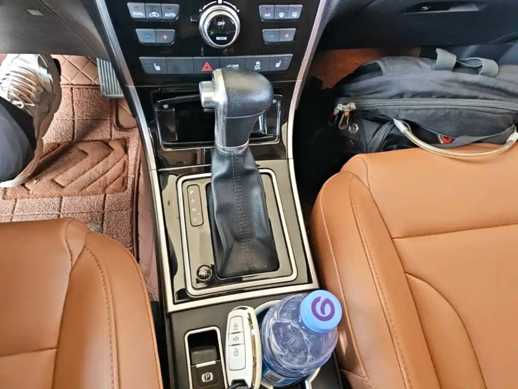 Фото 14 - Haval H2