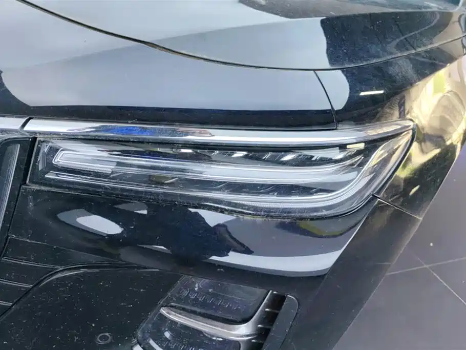 Hongqi H5 2023 2.0T Auto Smart Connect Flag Comfort фото 5