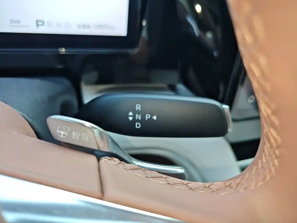 BYD Xia 2025 2025 DM-i 1.5T 180km Surpass Edition