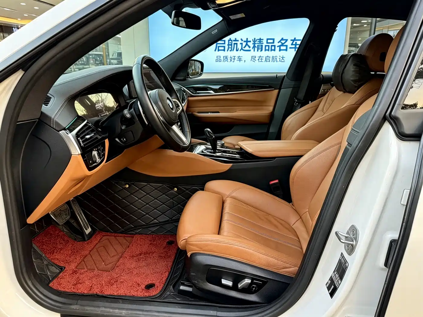 BMW 6 Series GT 2021 630i M Sport Package фото 8