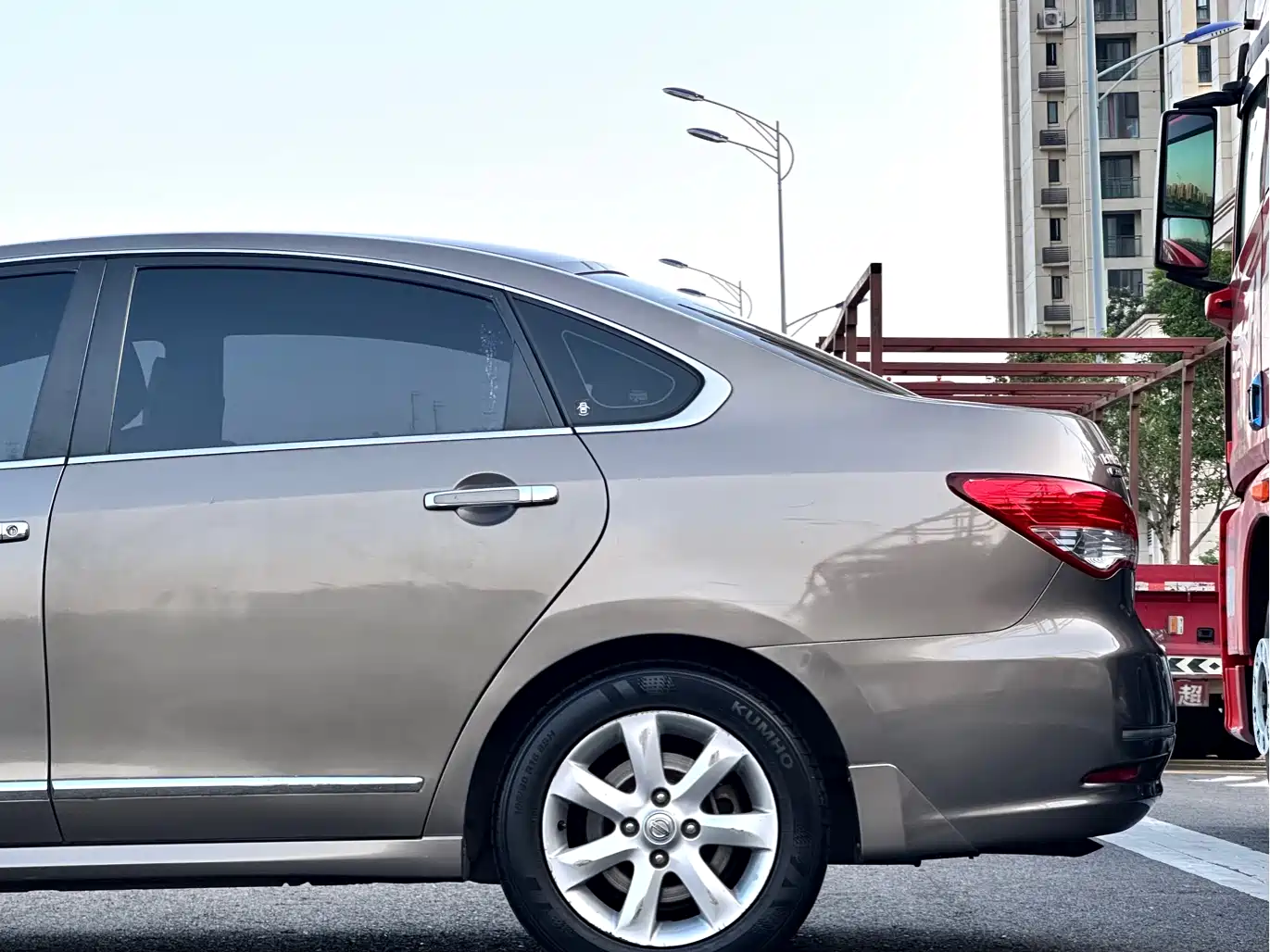 Nissan Sylphy 2010 2009 Model 1.6XL Automatic Luxury Sunroof Edition