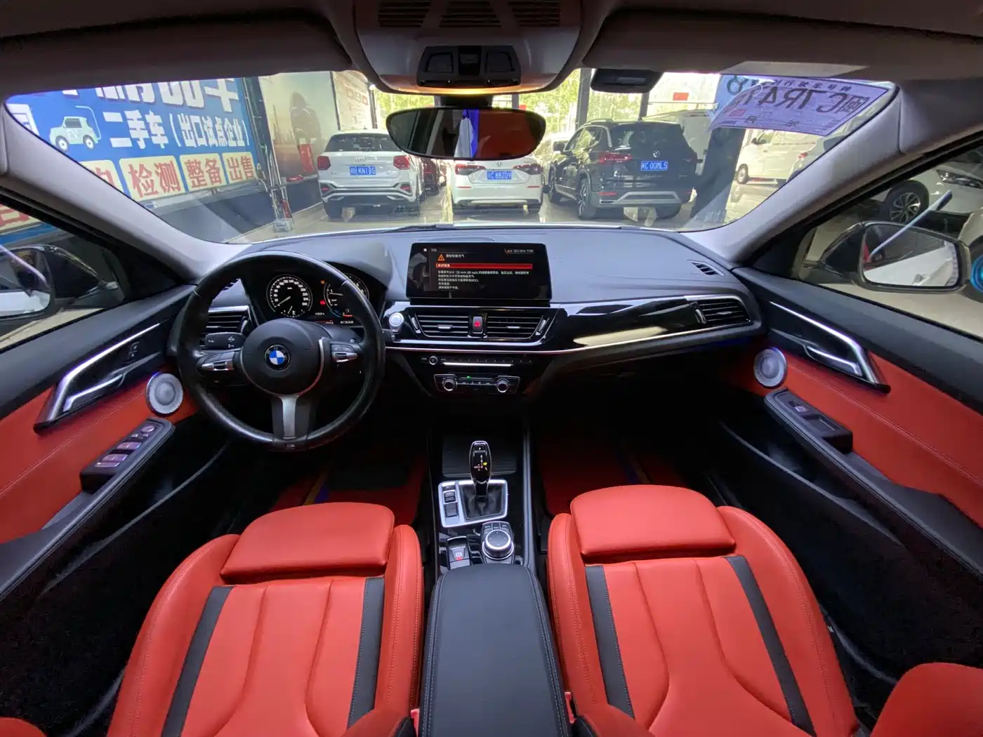 BMW 1 Series 2022 125i M Sport Shadow Edition фото 5
