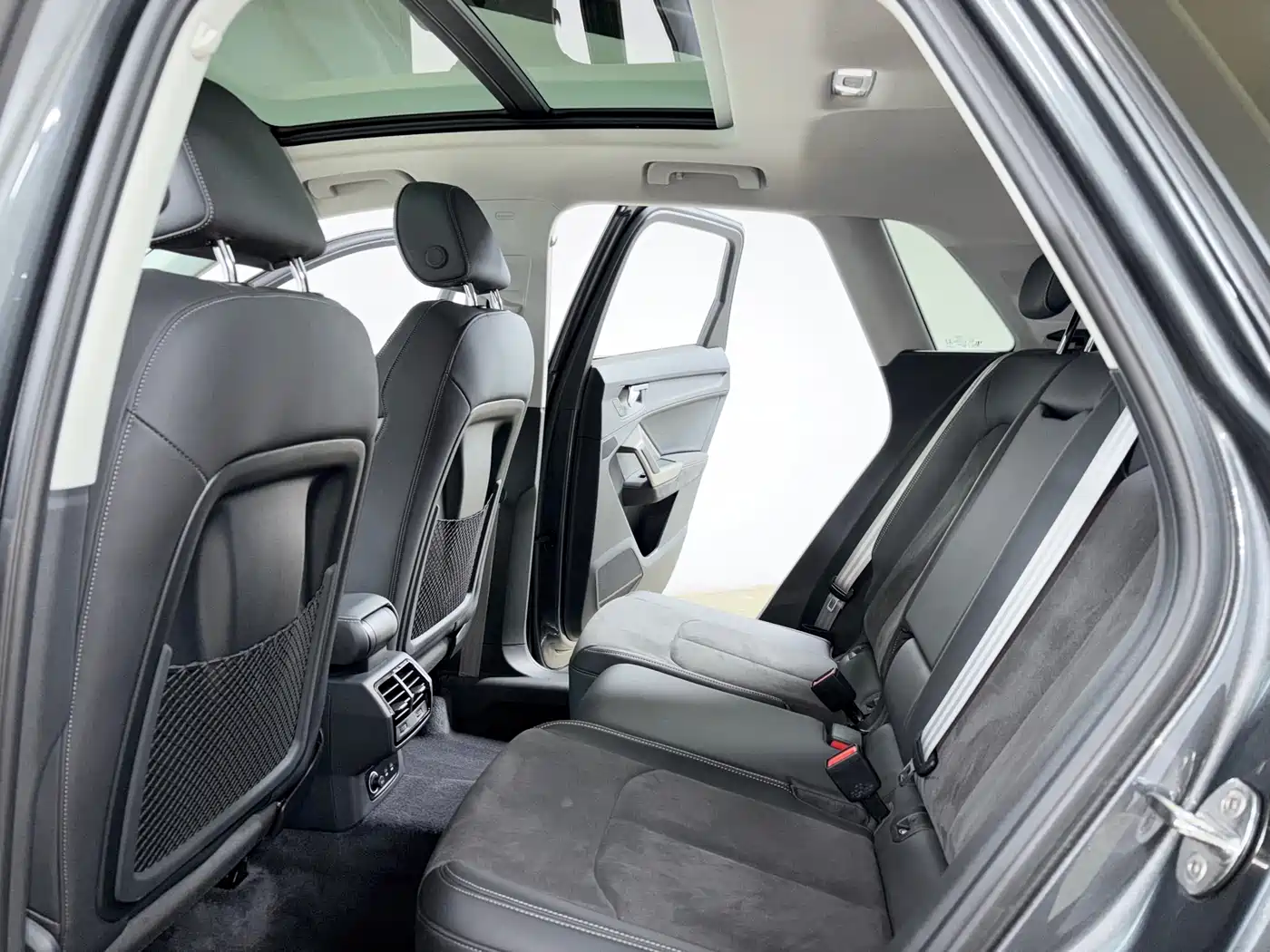 Audi Q3 2022 35 TFSI Fashion Dynamic фото 8