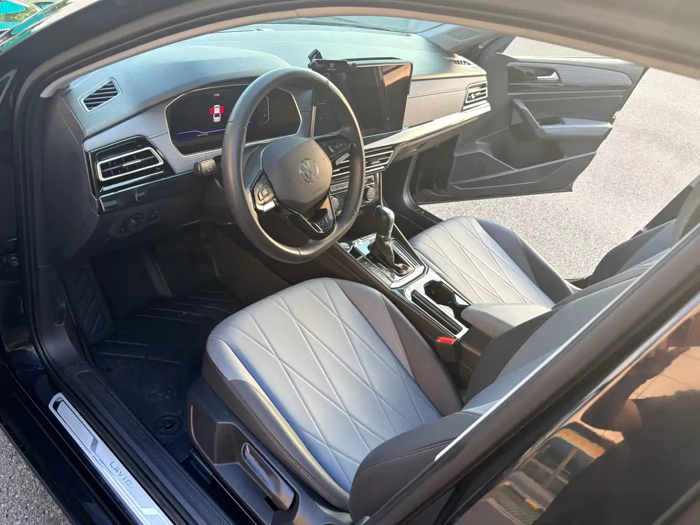 Volkswagen Lavida, миниатюра 12