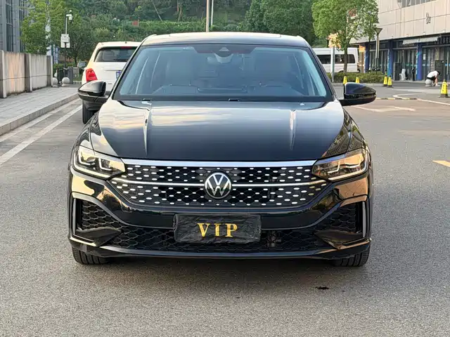 Volkswagen Lavida 2024 Model 1.5L Automatic Starlight 5 Million Edition — фото 2