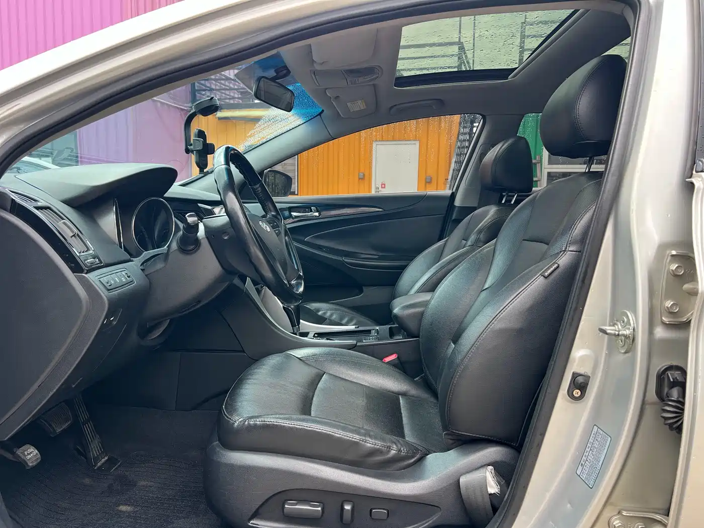 Hyundai Sonata 2014 2.4L Automatic Leading Edition China IV фото 4