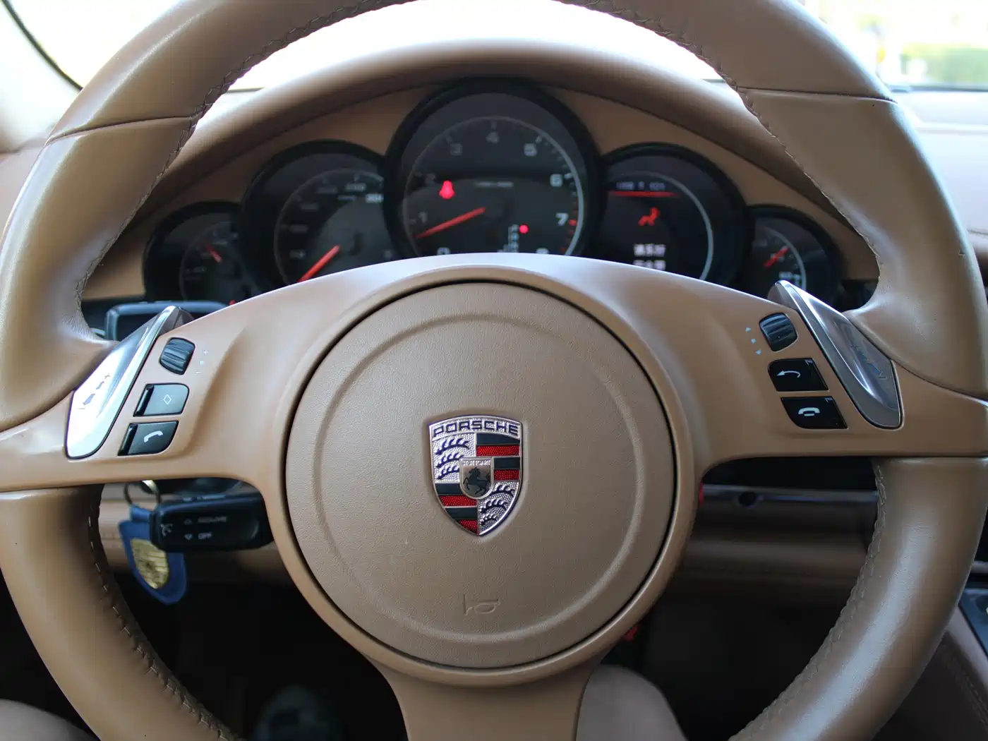 Porsche Panamera 2011 2010 Panamera 4 3.6L