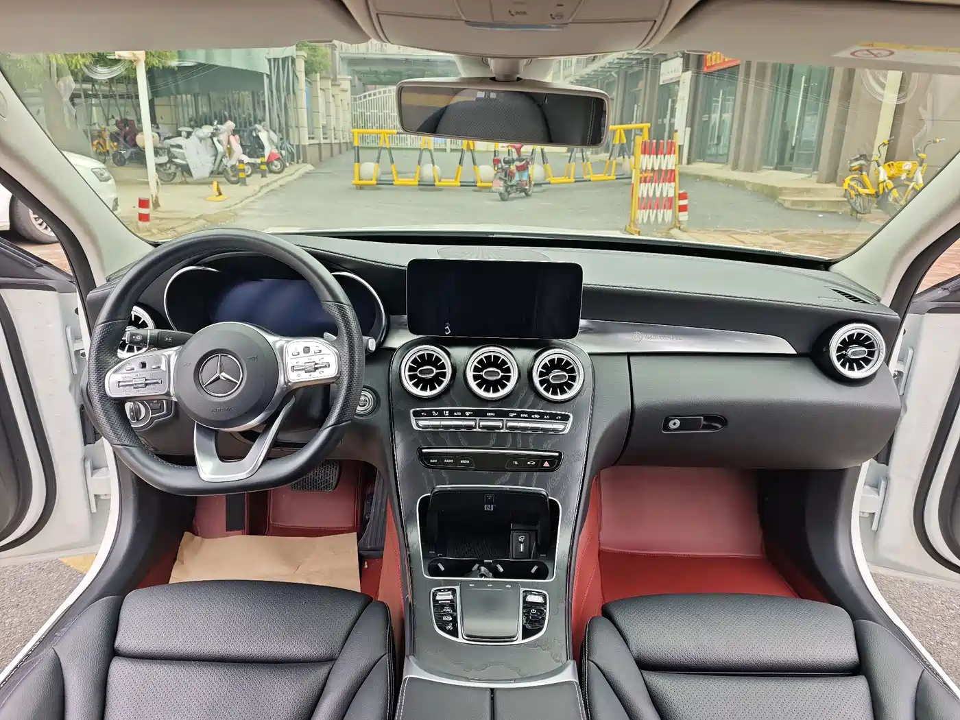 Mercedes-Benz C-Class 2020 Facelift C 260 L Sport фото 6