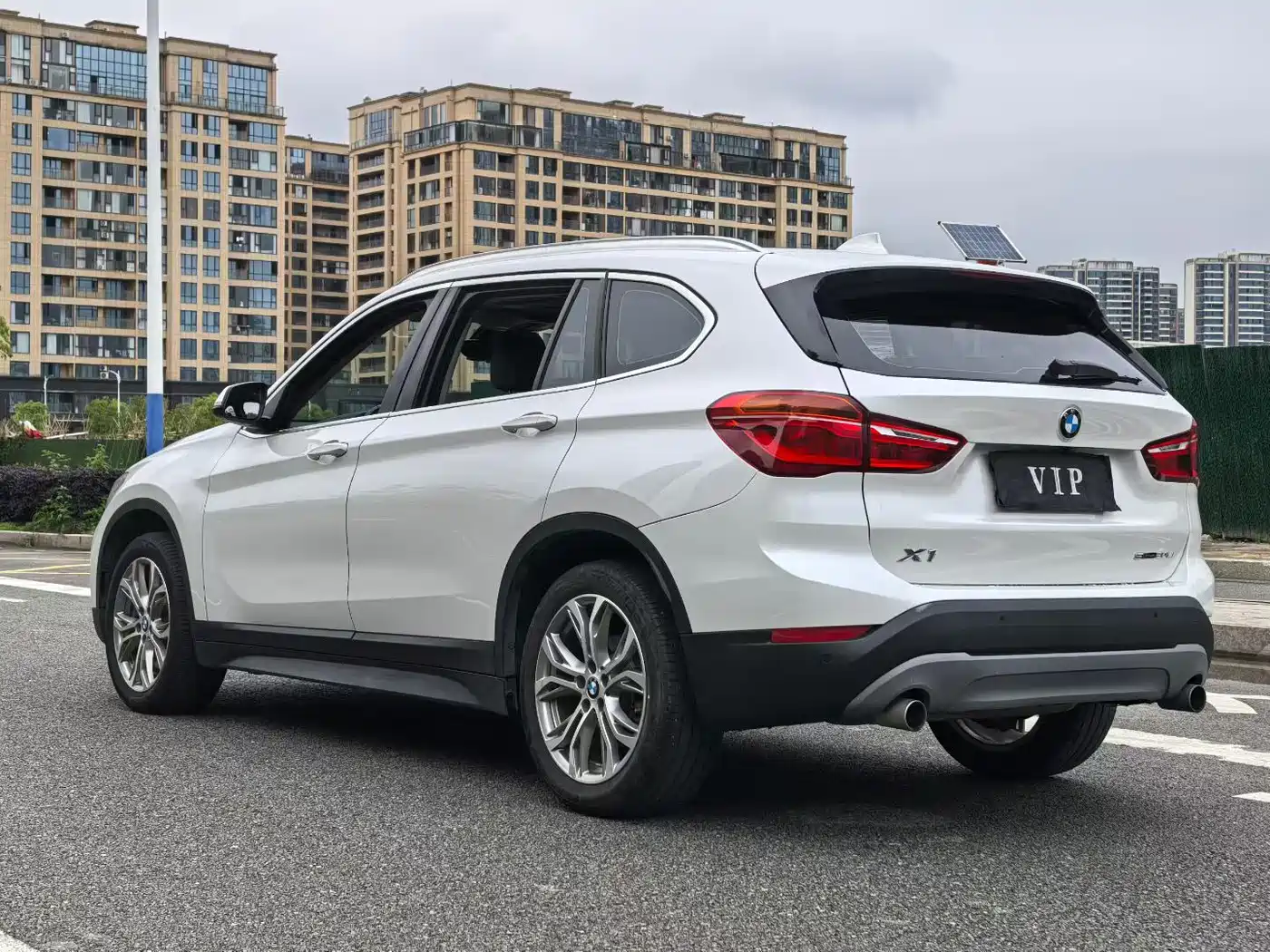 BMW X1 2018 sDrive20Li Leading Model фото 7