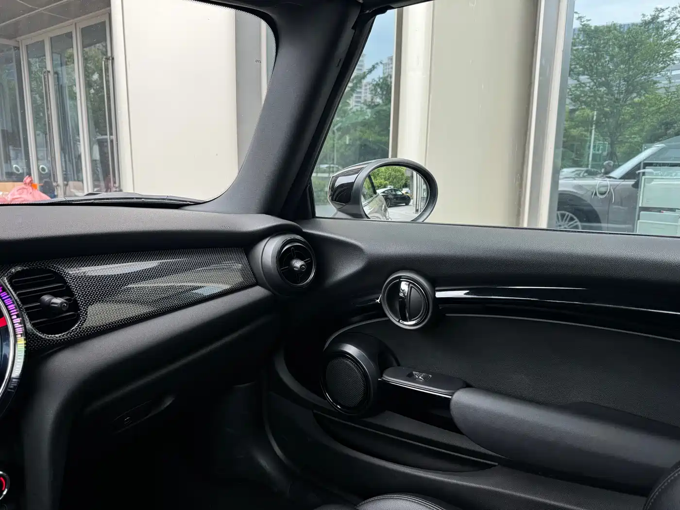 MINI 2022 1.5T COOPER CABRIO Classic фото 13