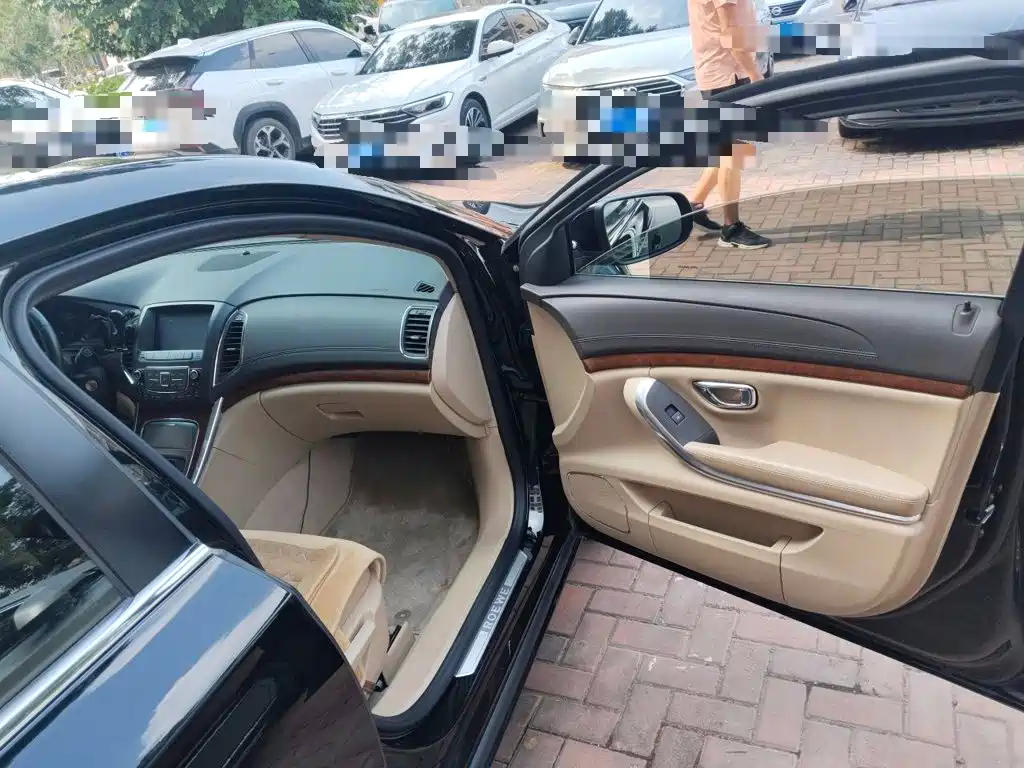 Roewe 950 2015 2012 2.0L Comfort Edition