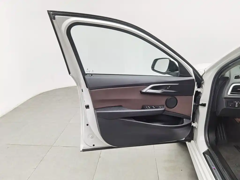 BMW 1 Series, миниатюра 8