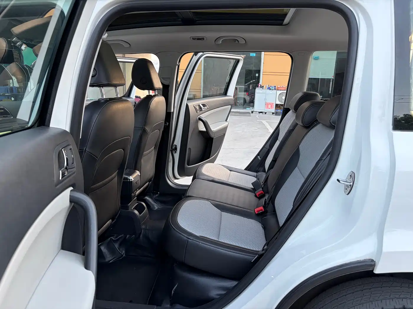 Škoda Yeti 2016 1.4TSI DSG Forward Edition фото 12