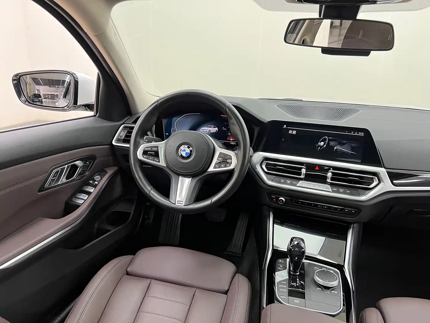 BMW 3 Series 2021 320Li M Sport Package фото 23