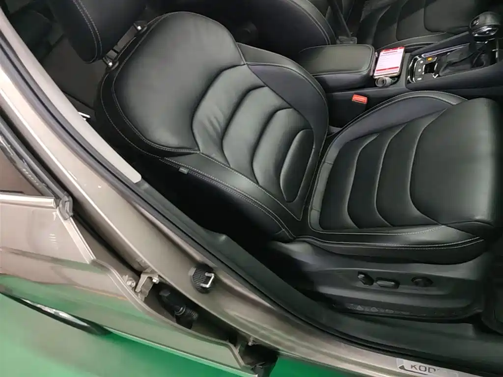 Škoda Kodiaq 2018 Facelift TSI330 7-seat 2WD Premium Luxury Edition фото 25