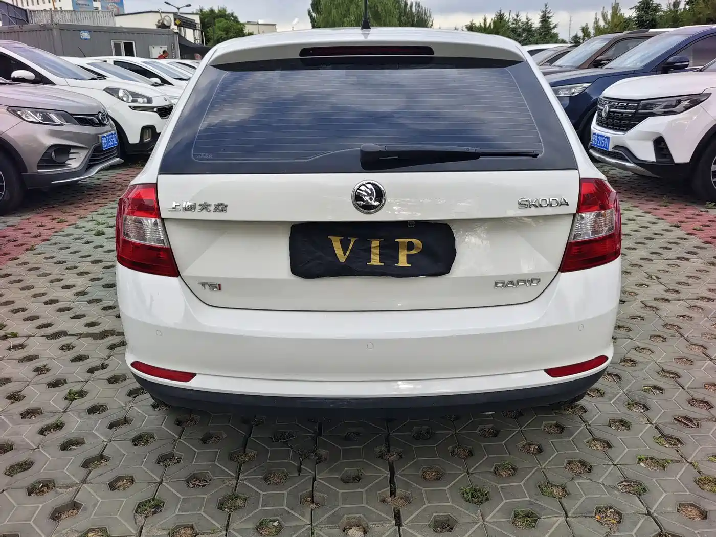 Škoda Skoda Rapid Spaceback 2014 1.4TSI DSG Comfort Edition фото 8