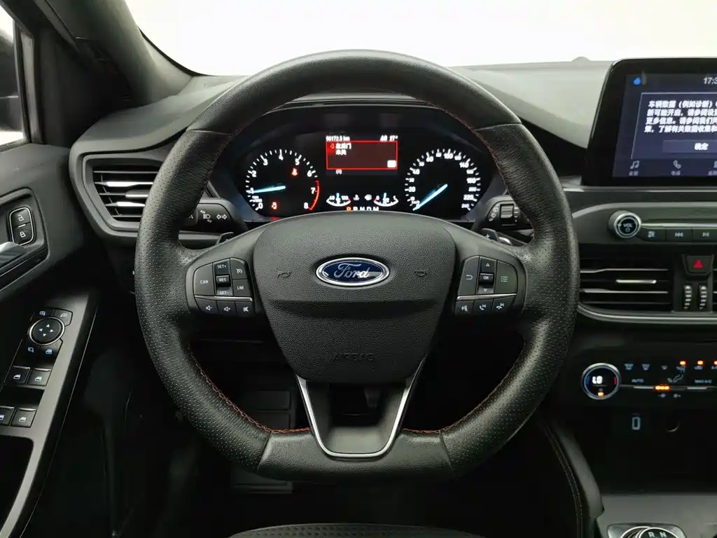Ford Focus, миниатюра 11