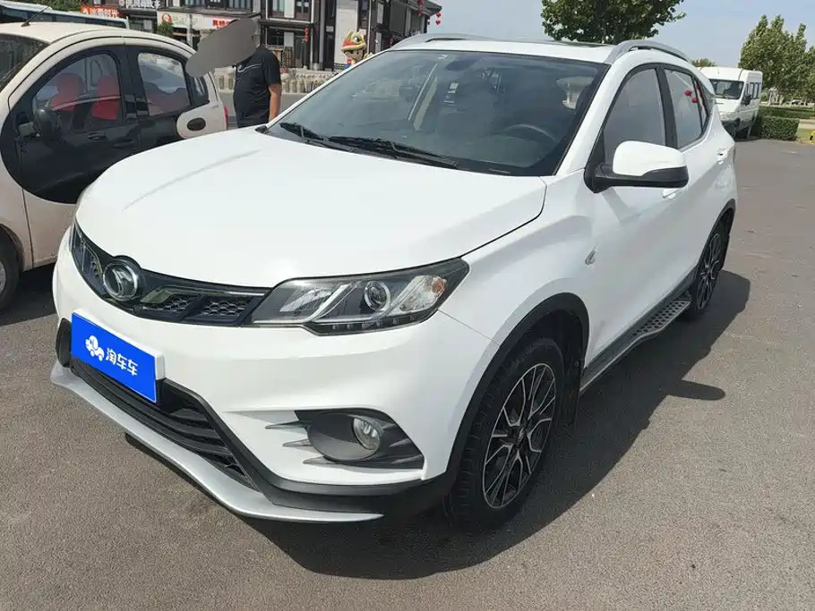 Soueast DX3 2017 2018 1.5T CVT Premium