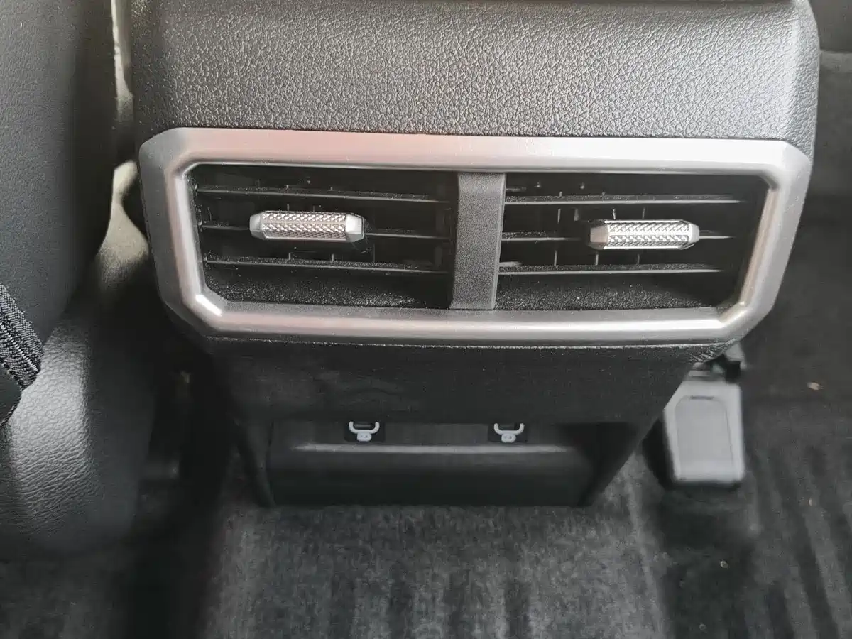 Фото 6 - Kia Sportage