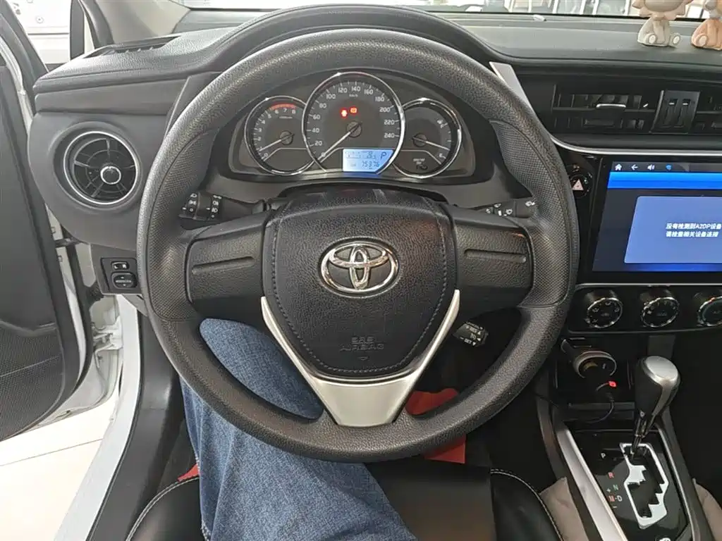 Toyota Corolla 2018 1.2T S-CVT GL Smart Edition фото 11