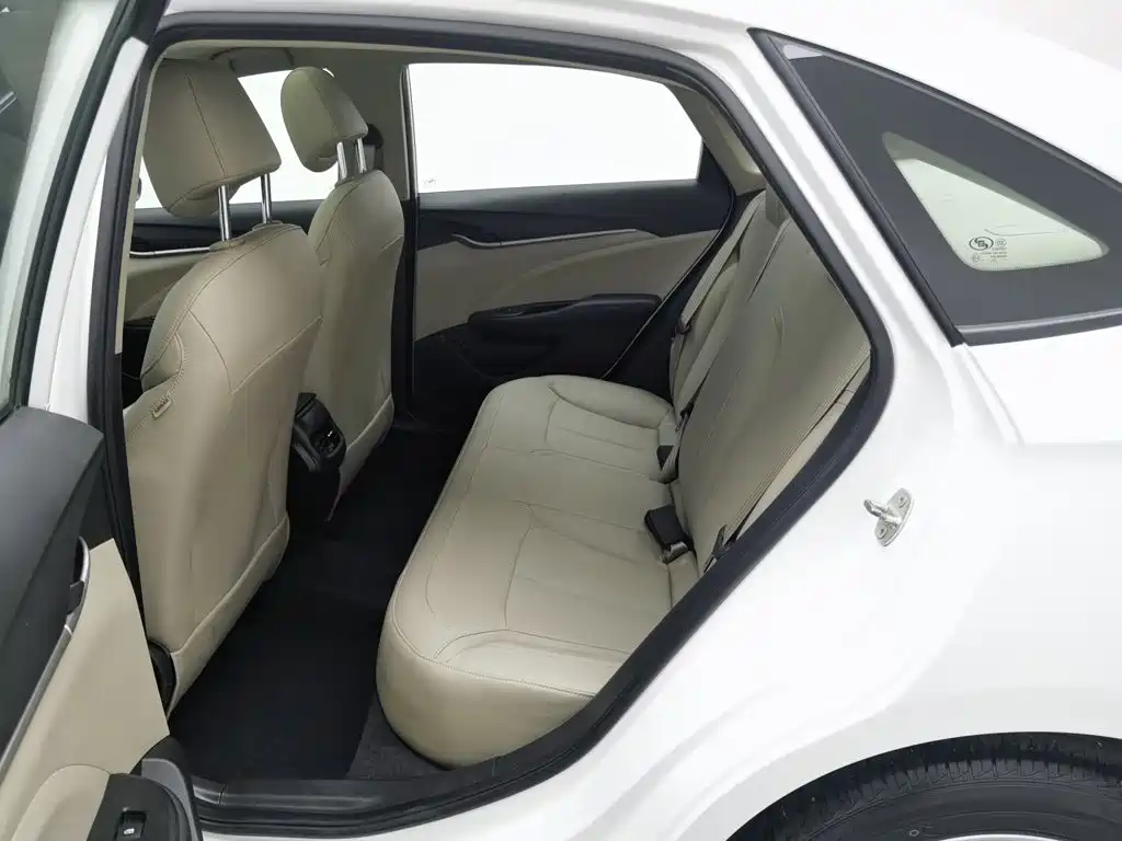 Buick Excelle, миниатюра 15