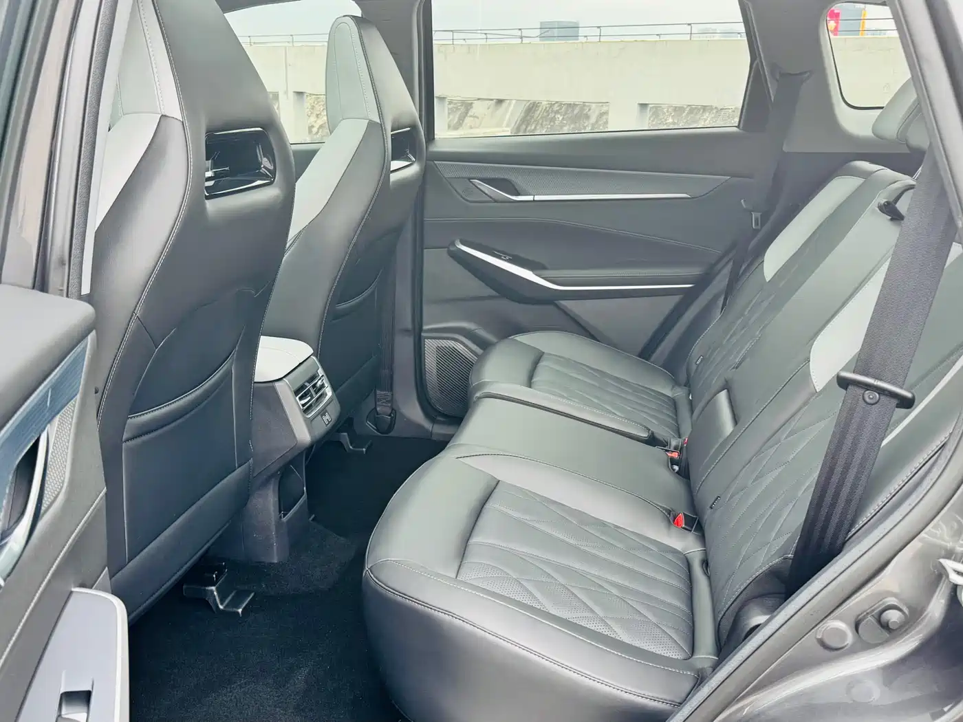 Changan CS75 PLUS 2025 2024 3rd Generation Champion Edition 1.5T Smart Drive Power Type