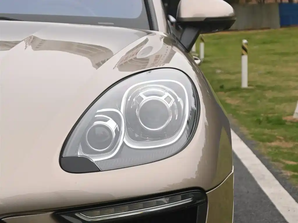 Porsche Macan 2014 Macan S 3.0T фото 13