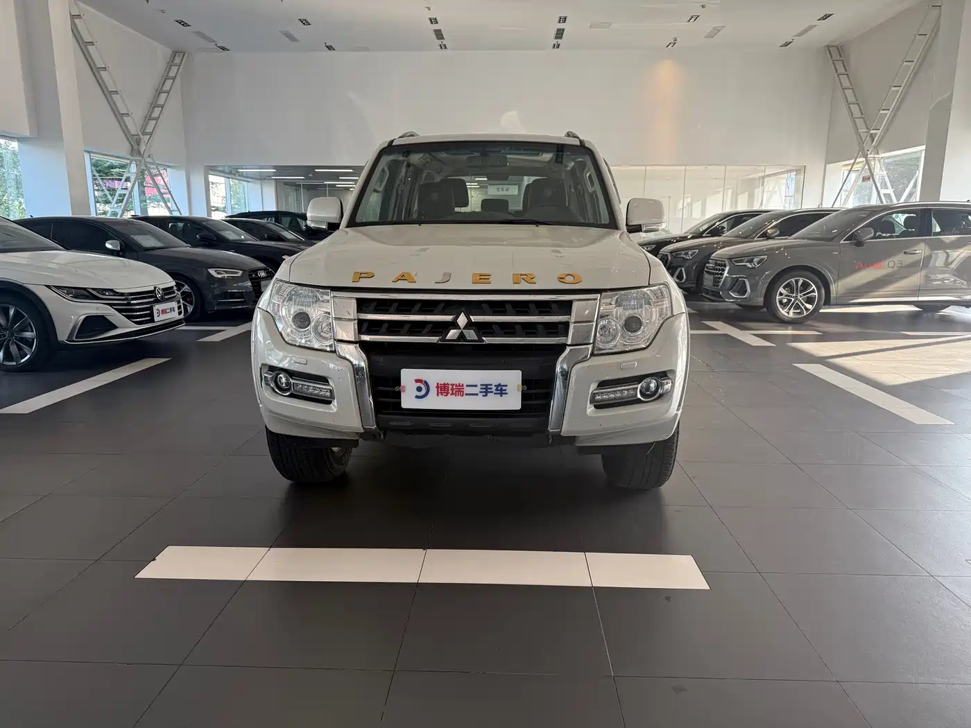 Mitsubishi Pajero (Import) 2019 2019 3.0L Auto Standard Version