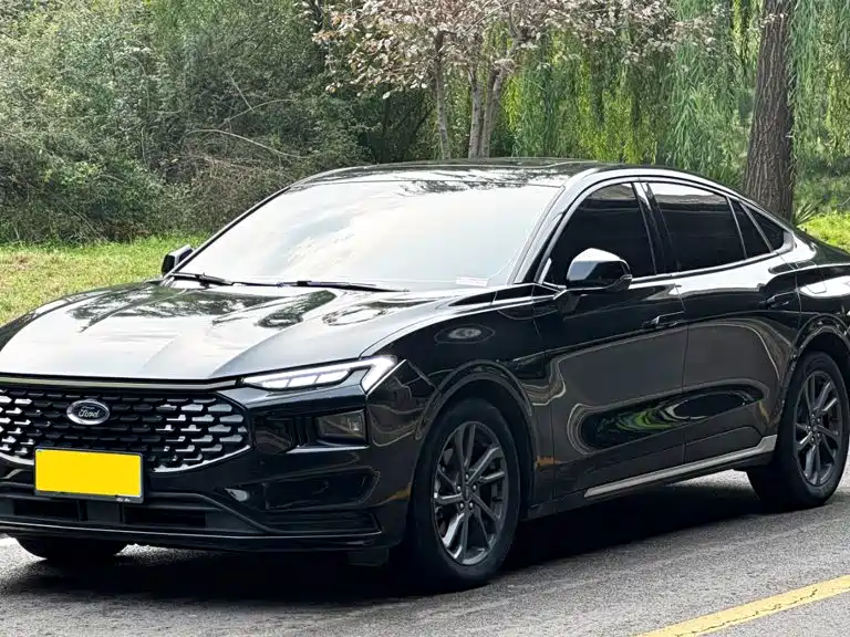 2025 Ford Mondeo