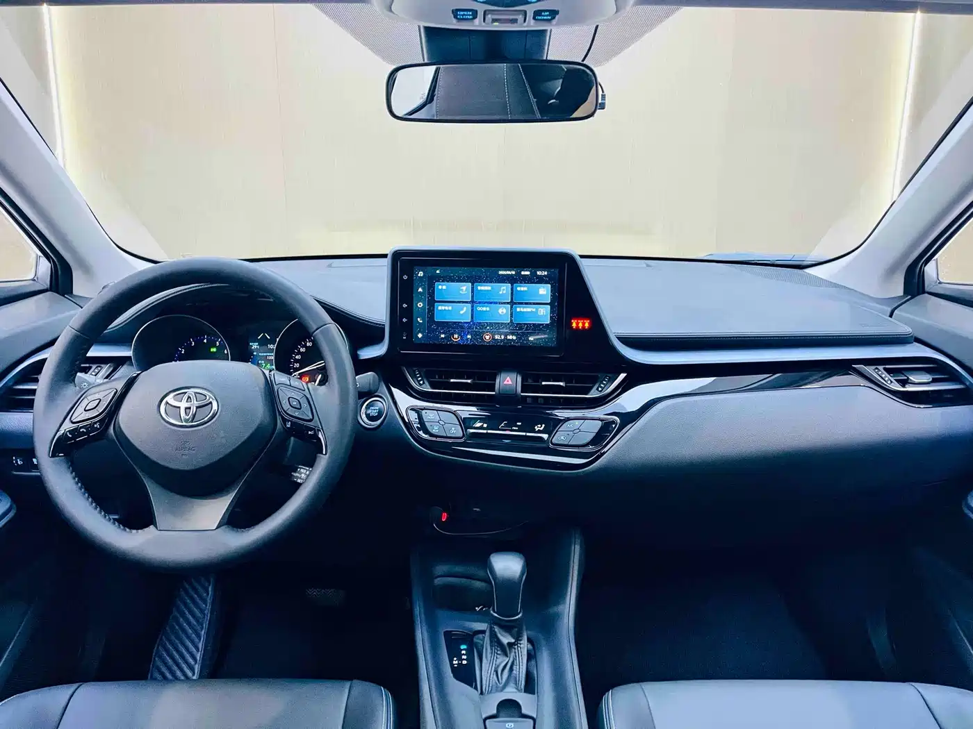 Toyota IZOA 2022 2021 2.0L Yixiang Edition