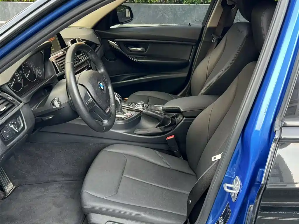 BMW 3 Series 2017 320Li M Sport фото 7