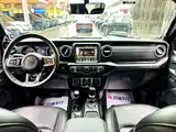 Фото 6 - Jeep Gladiator