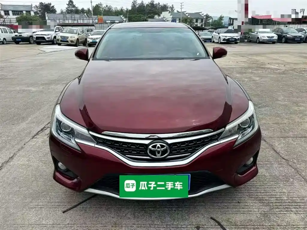 Toyota Reiz 2013 2.5V Elite Edition фото 3