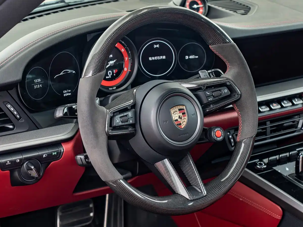 Porsche 911 2023 Carrera 3.0T фото 7