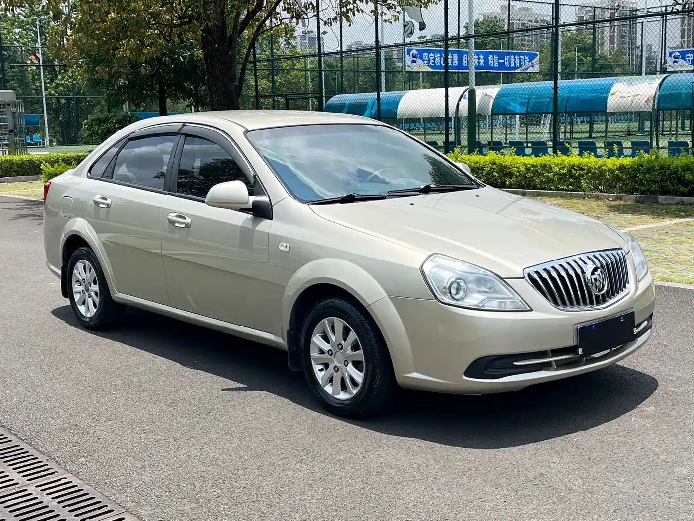 Buick Excelle 2015 1.5L Automatic Classic фото 3