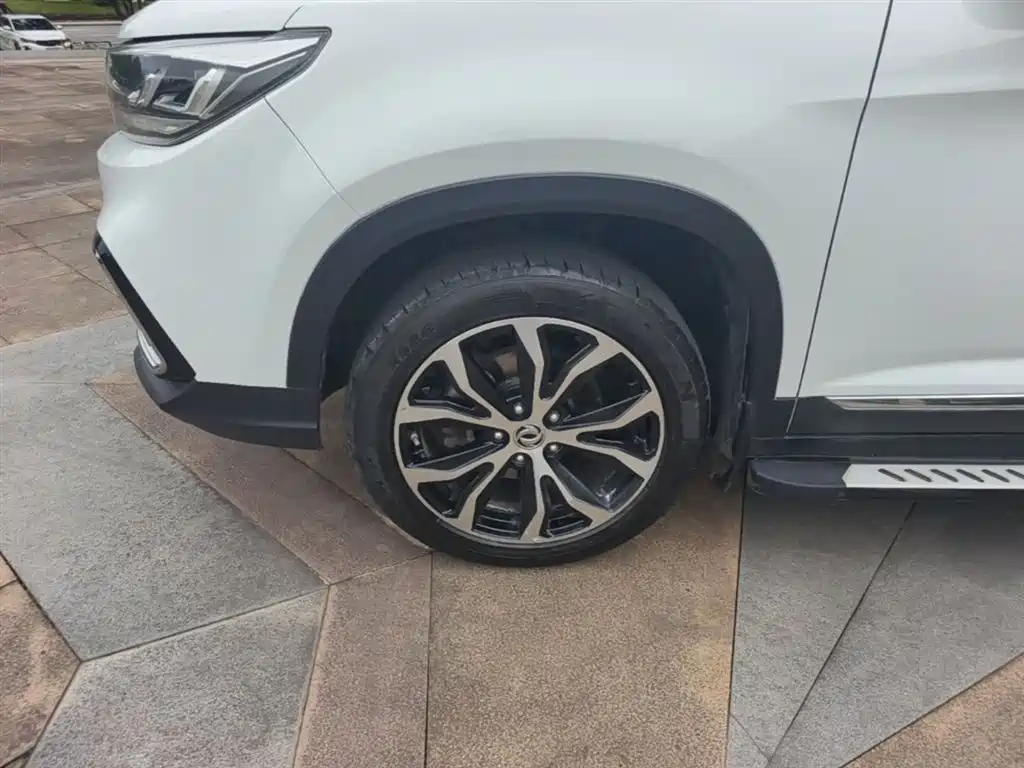 Dongfeng Fengxing Jingyi X5 2018 2017 Dynamic Series 1.5T CVT Premium