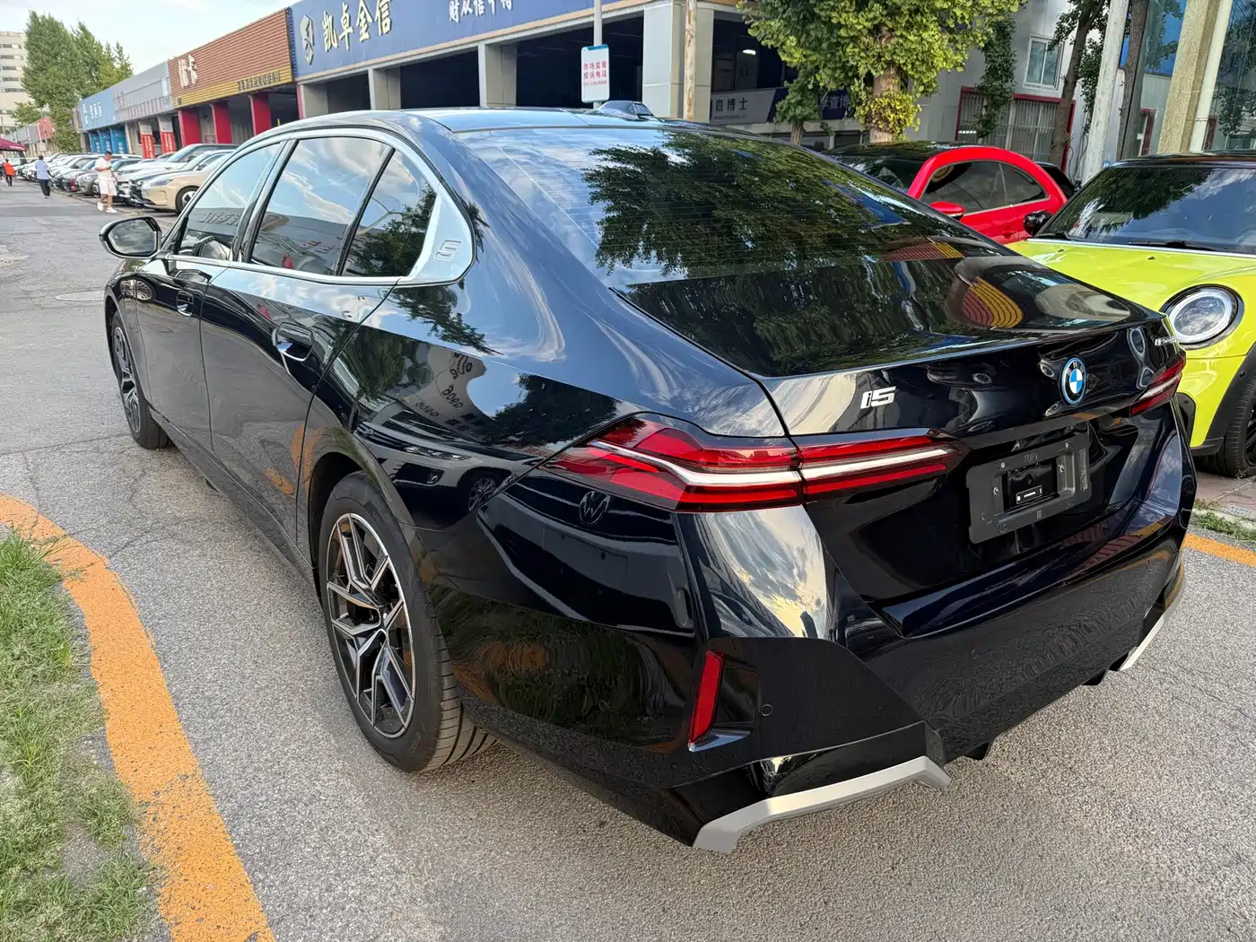 BMW i5 2026 2026 eDrive 35L M Sport Package