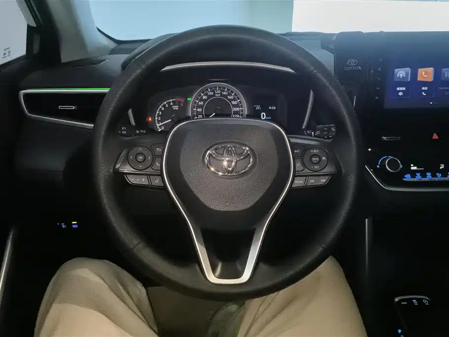 Toyota Frontlander 2022 2.0L CVT Luxury Edition фото 15