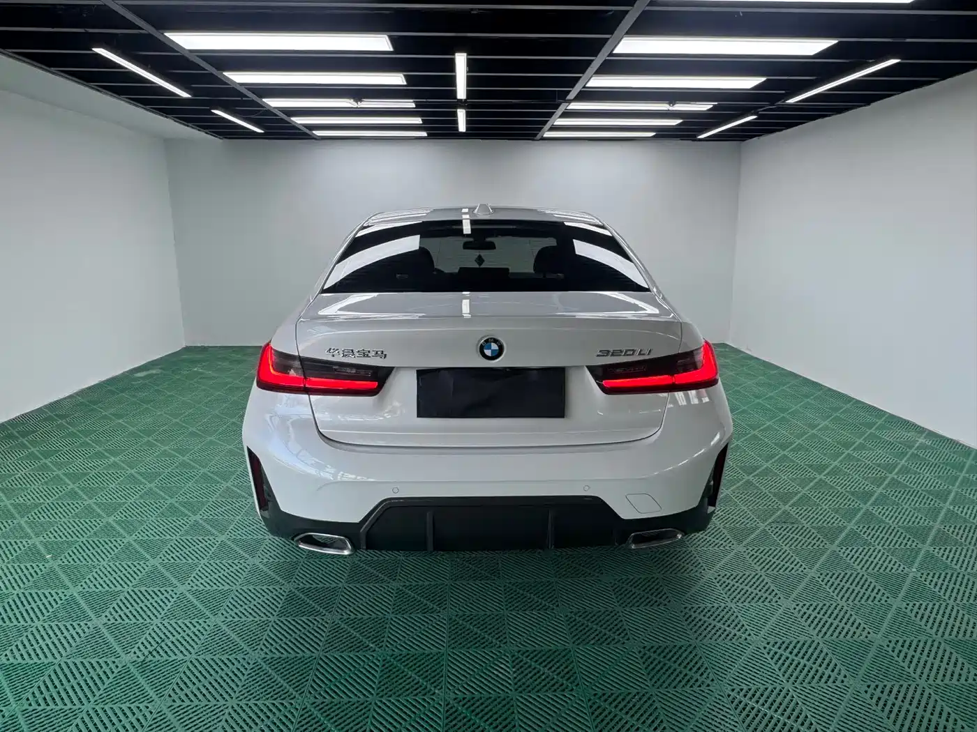 BMW 3 Series 2023 320Li M Sport Package фото 5