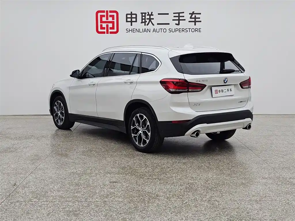 BMW X1 2021 sDrive25Li Leading фото 13