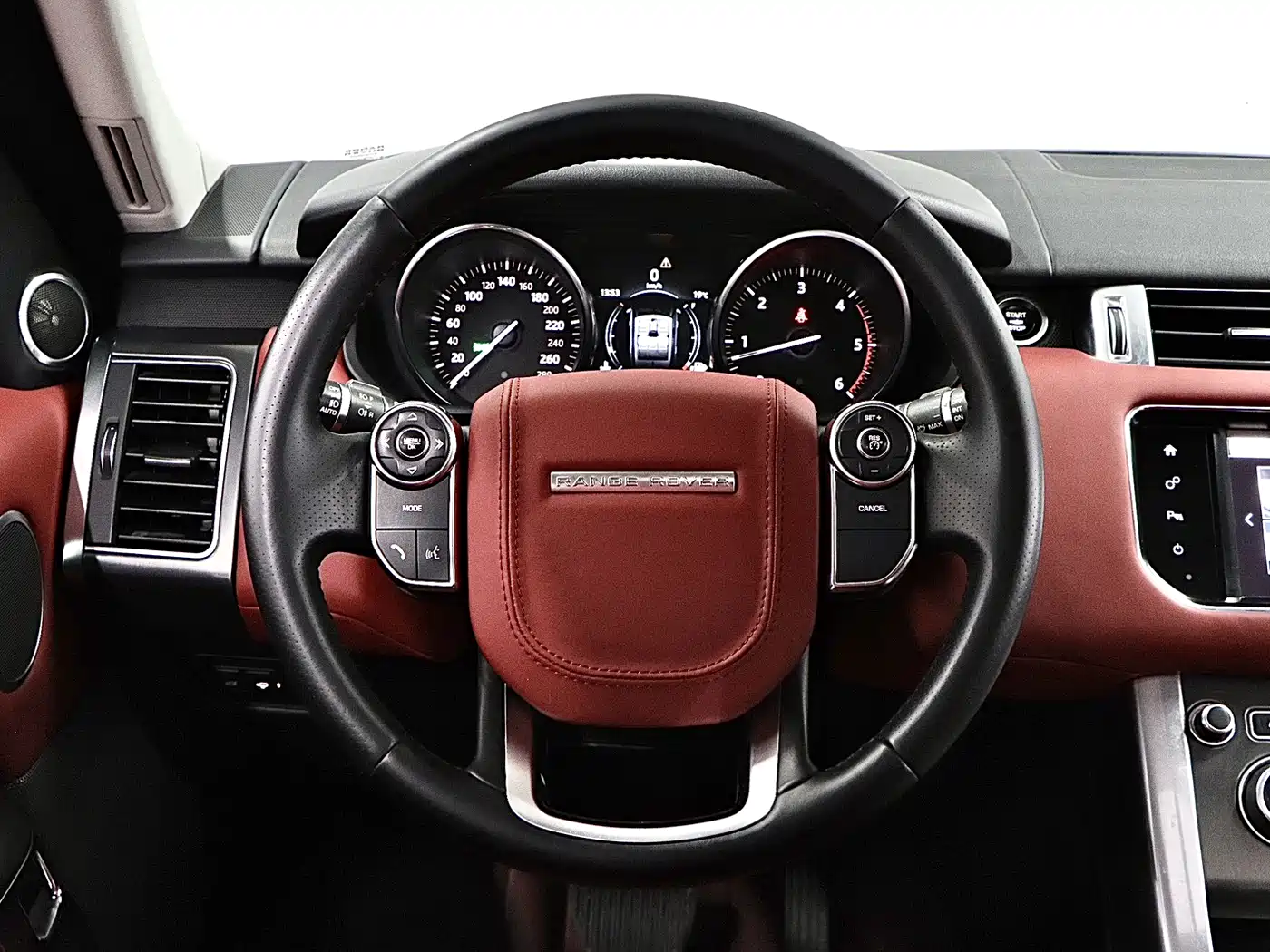 Land Rover Range Rover Sport 2016 Model 3.0 SDV6 HSE DYNAMIC фото 10