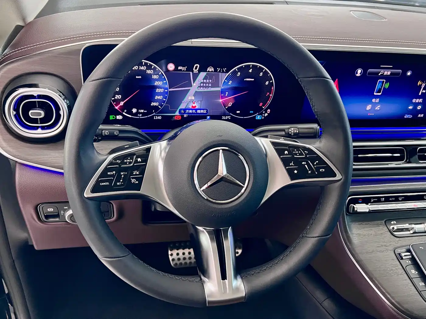 Mercedes-Benz V-Class 2024 V 300 L Long Wheelbase Luxury Edition фото 15