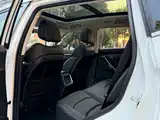 Photo 8 - Geely Atlas