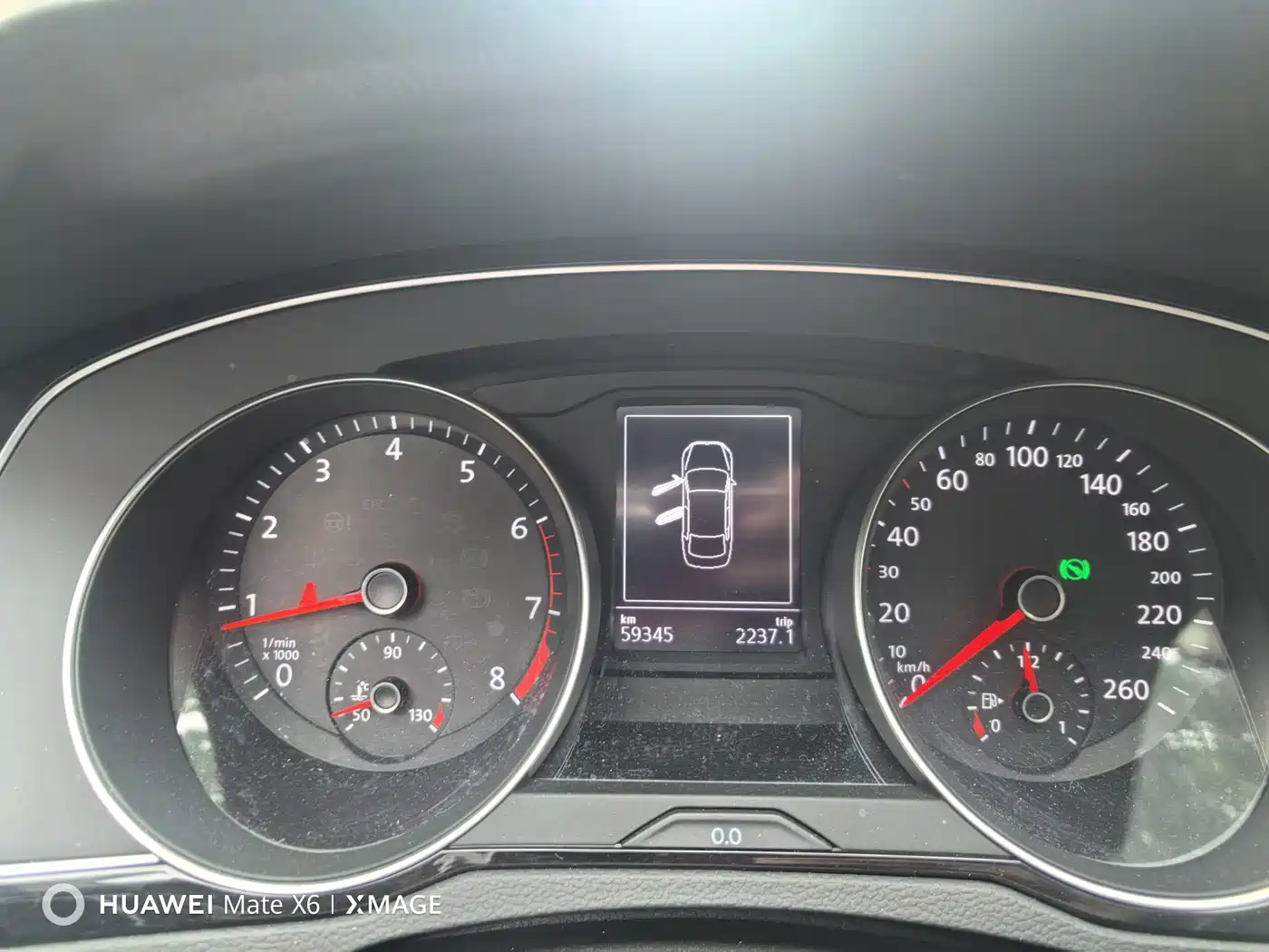 Volkswagen Magotan 2020 330TSI DSG Leading фото 6